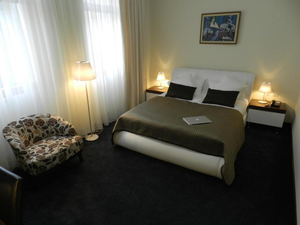 Boutique Hotel Kotoni Tirana Exteriör bild