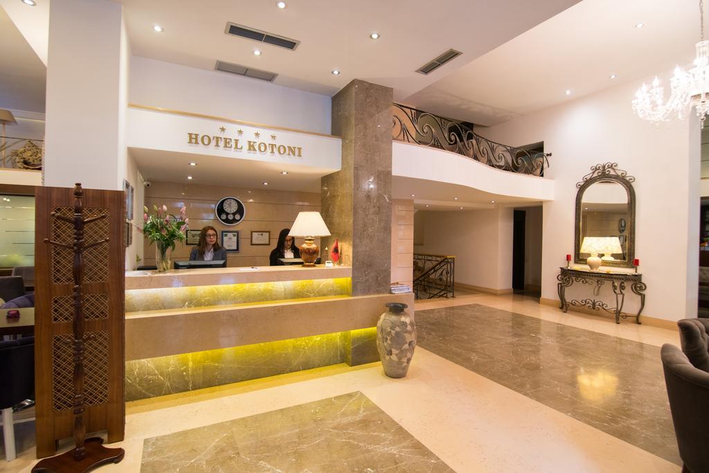 Boutique Hotel Kotoni Tirana Exteriör bild