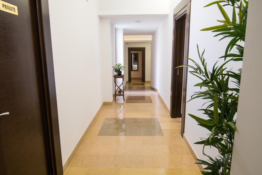 Boutique Hotel Kotoni Tirana Exteriör bild