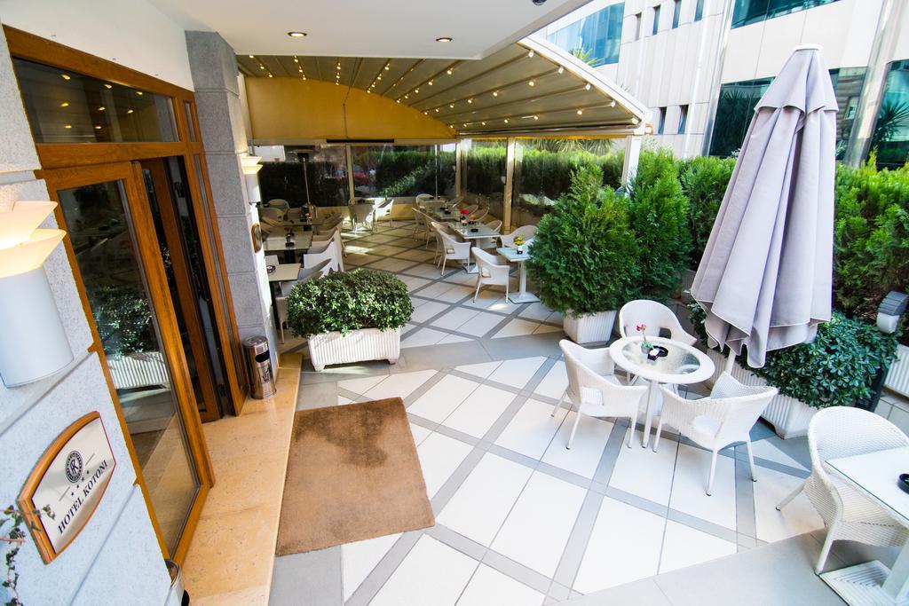 Boutique Hotel Kotoni Tirana Exteriör bild